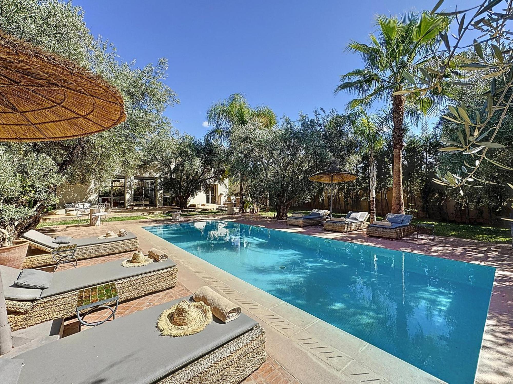 Villa Paschmina Piscine Chauffee 乌鲁卡 外观 照片
